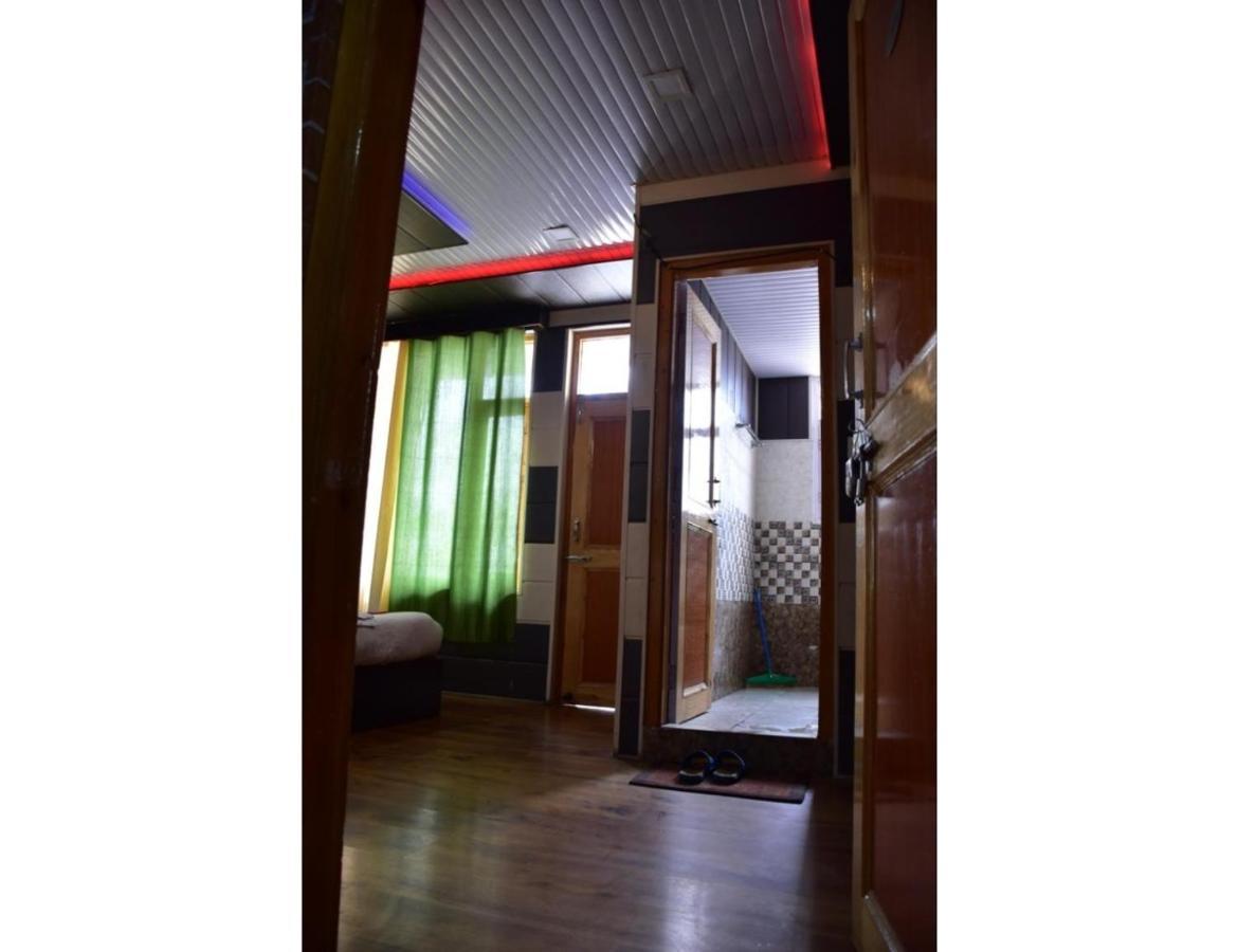 Hotel Peak View, Lahaul Sissu Esterno foto